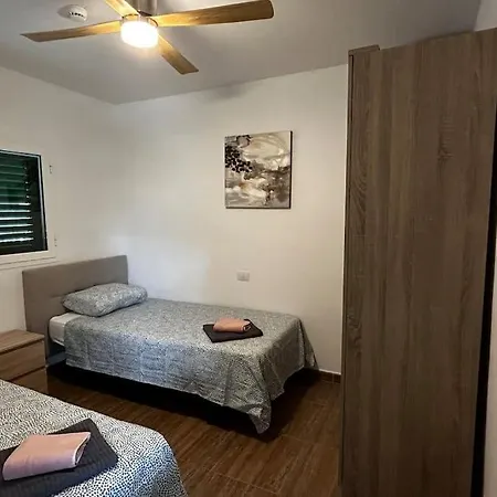 Beach Lovers From With Heated Pool Apartment